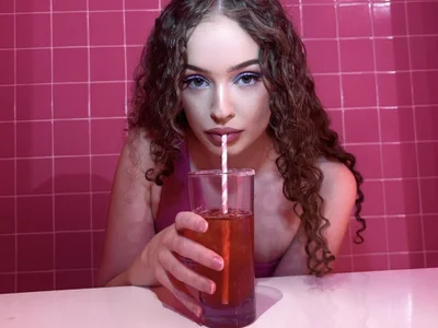 roxxxyrose featured webcam